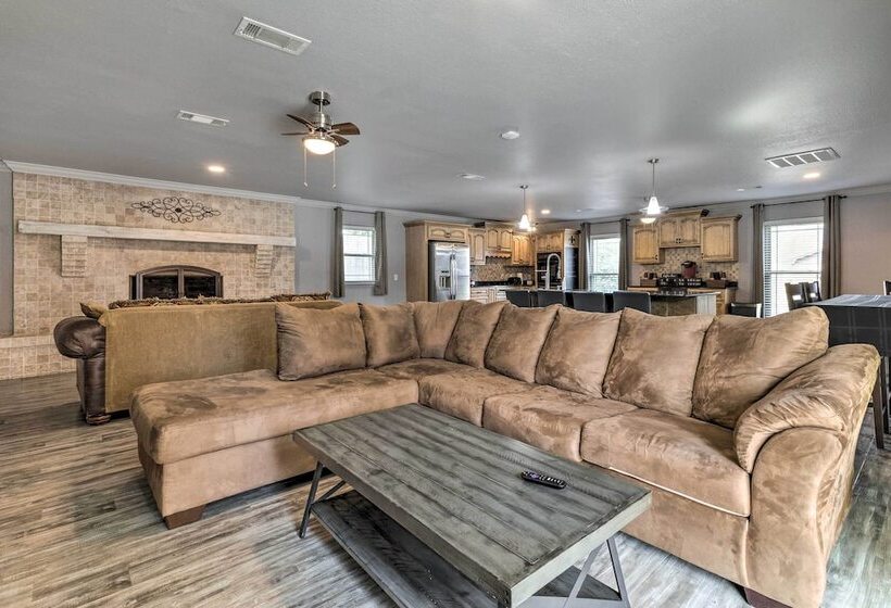 Inviting Gulfport Home W/ Private Pool & Yard