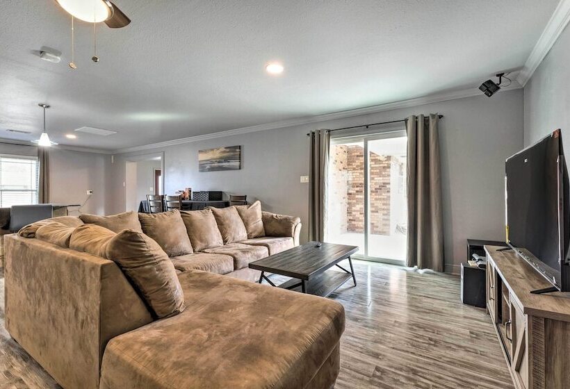 Inviting Gulfport Home W/ Private Pool & Yard