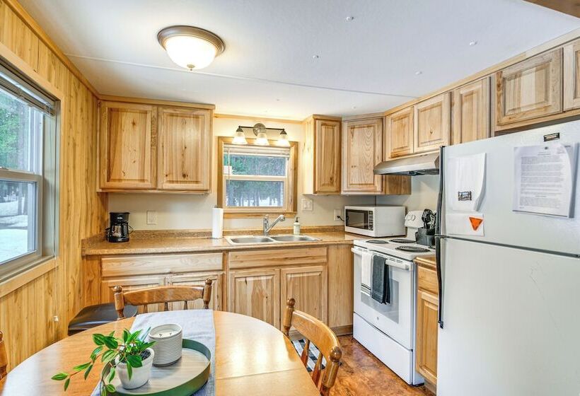 Cozy Island Park Getaway By Atv Trails & Reservoir