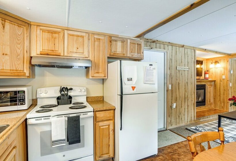 Cozy Island Park Getaway By Atv Trails & Reservoir