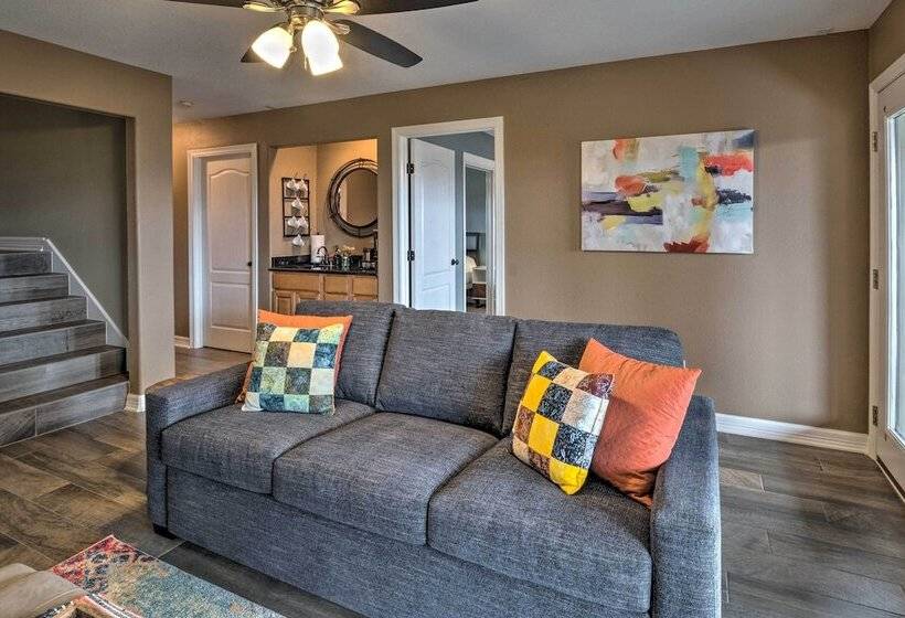 Jonestown House On Hill W/ Lake Travis Views!