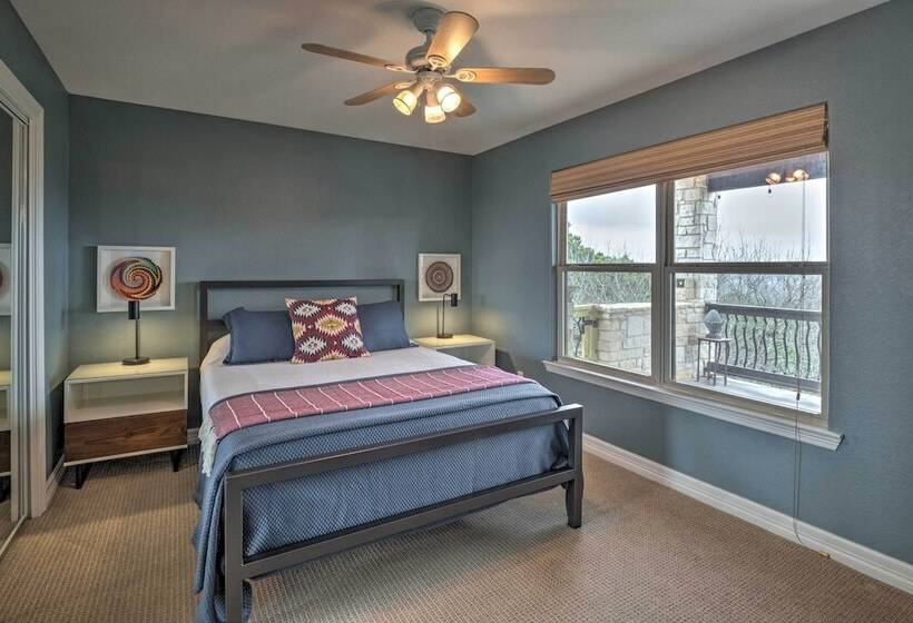 Jonestown House On Hill W/ Lake Travis Views!