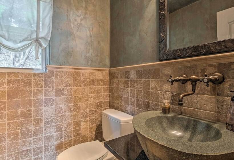 Jonestown House On Hill W/ Lake Travis Views!