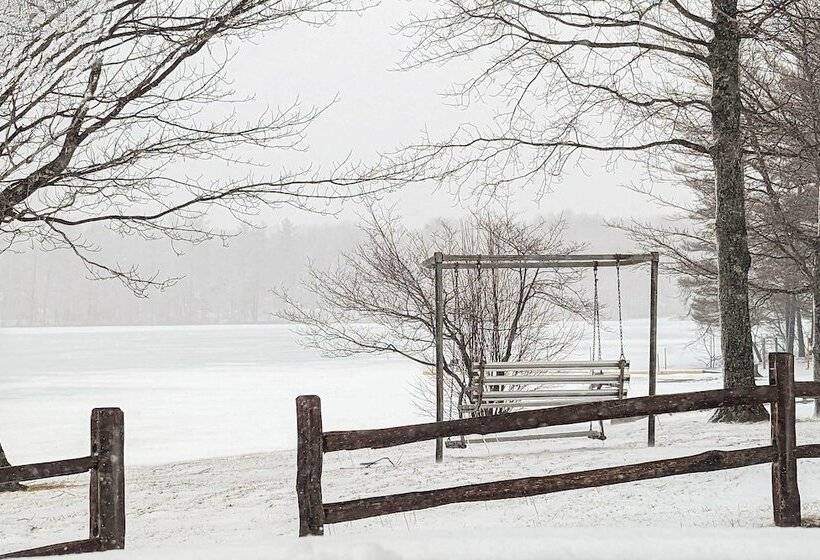 Michigan Cabin Hideaway W/ Lake & Trail Access!
