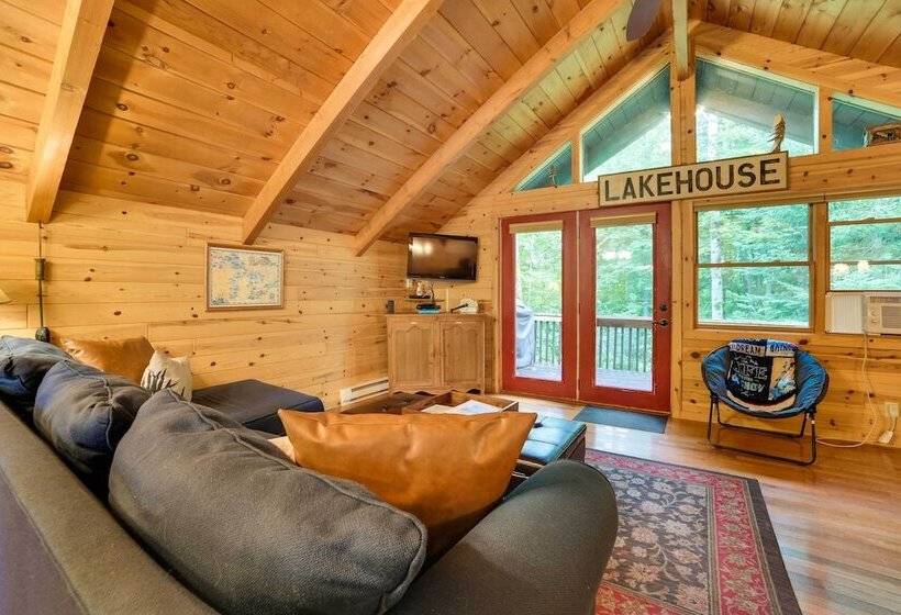 Michigan Cabin Hideaway W/ Lake & Trail Access!