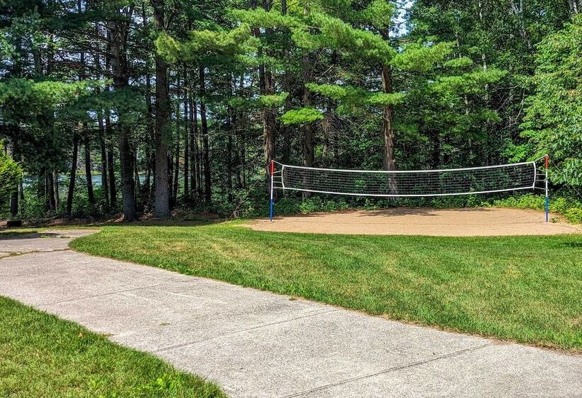 Michigan Cabin Hideaway W/ Lake & Trail Access!