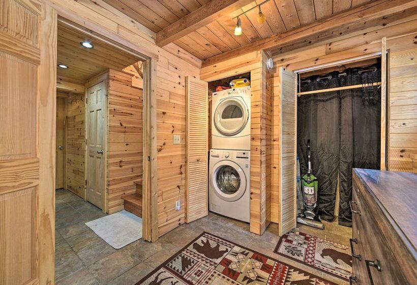 Michigan Cabin Hideaway W/ Lake & Trail Access!