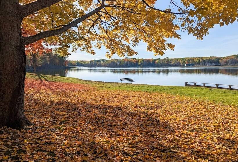 Michigan Cabin Hideaway W/ Lake & Trail Access!