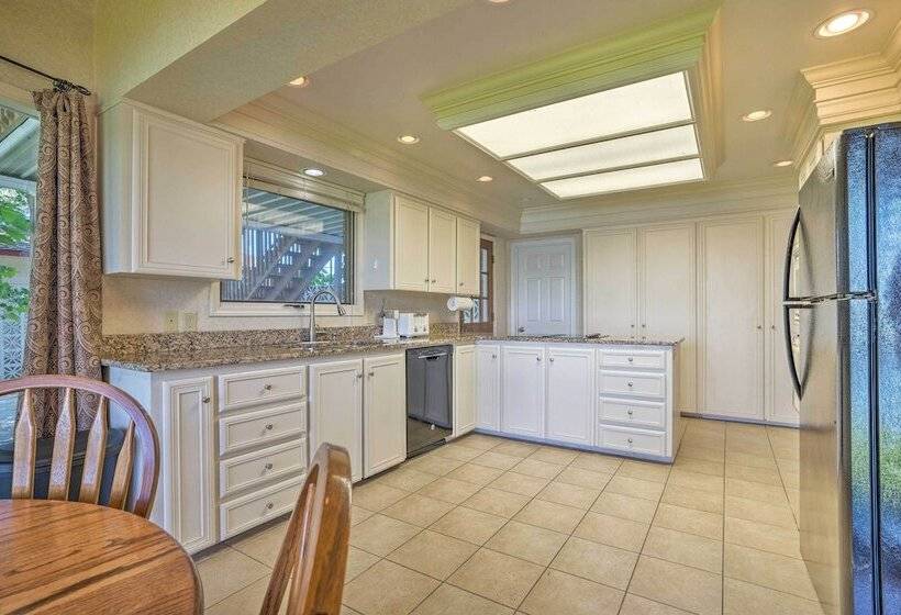 Lake House W/ Hot Tub   1 Mi To Surf  N Slide