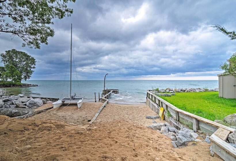Lake Huron House W/ Grill + Beach Access!