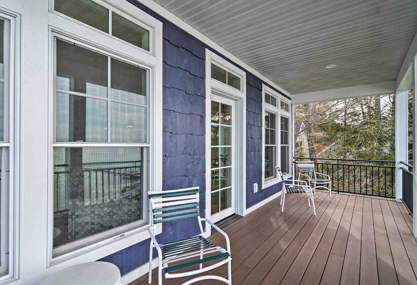 1/2 Mi To White Pine Trail: Lakefront Home W/ Dock