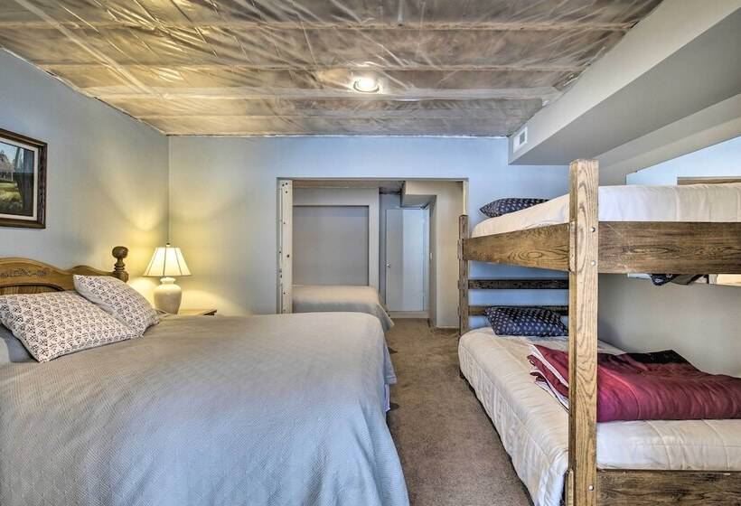 Lakefront Cottage In Iron River: 3 Mi To Skiing!