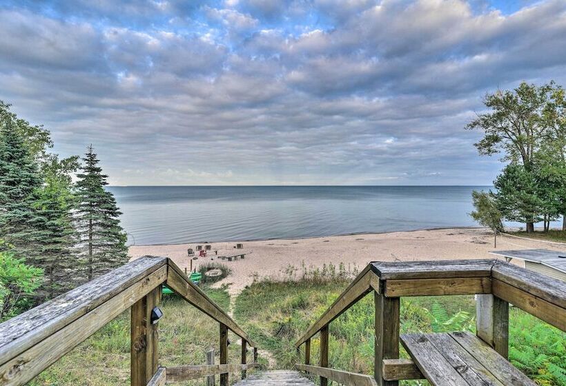 Lakefront Forestville Paradise W/ Private Beach!