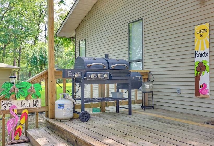 Lakefront Home W/ Deck In Hot Springs!