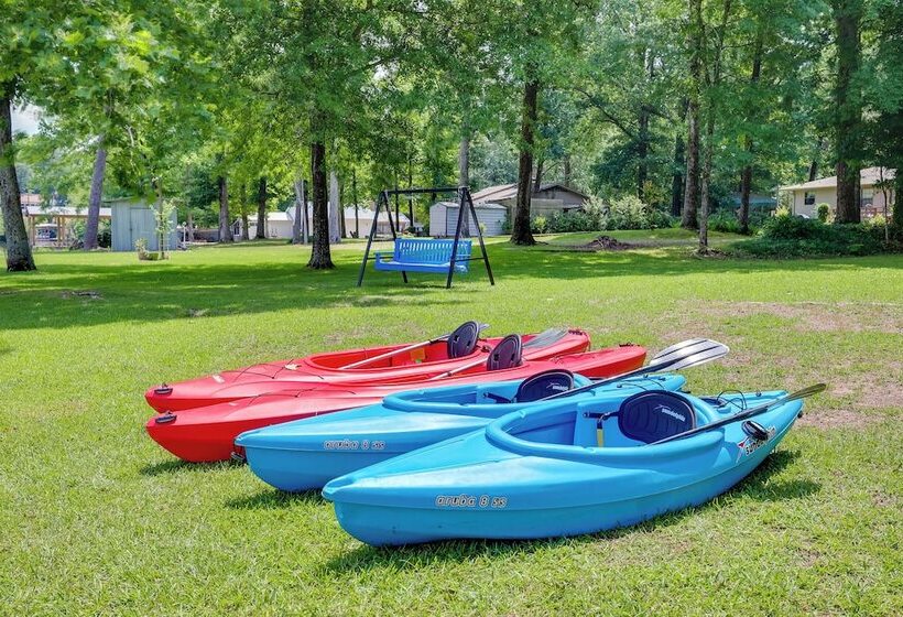 Lakefront Home W/ Deck In Hot Springs!