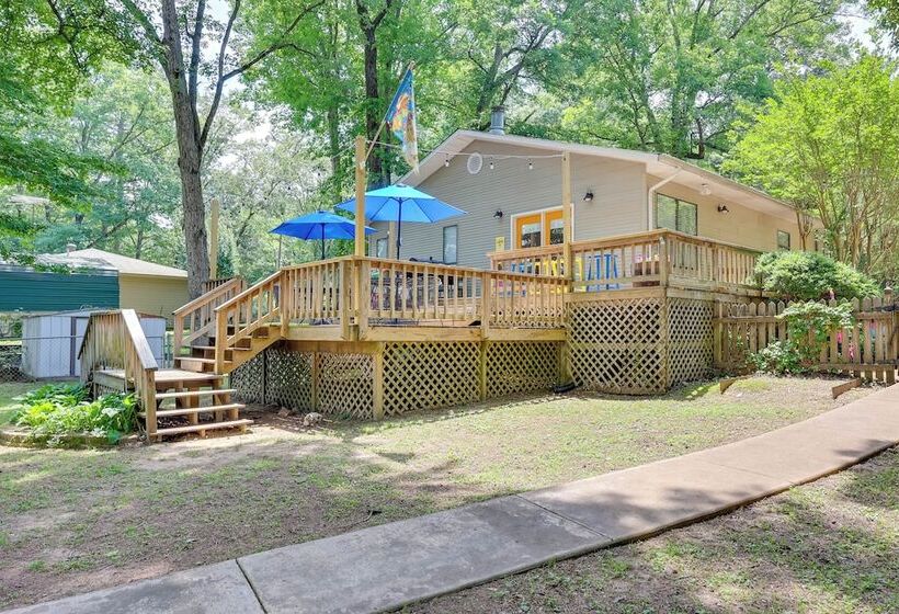 Lakefront Home W/ Deck In Hot Springs!