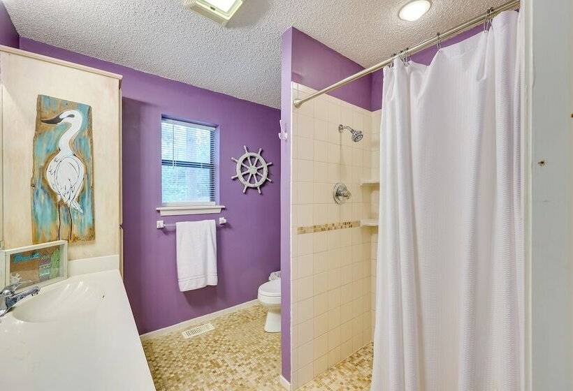 Lakefront Home W/ Deck In Hot Springs!