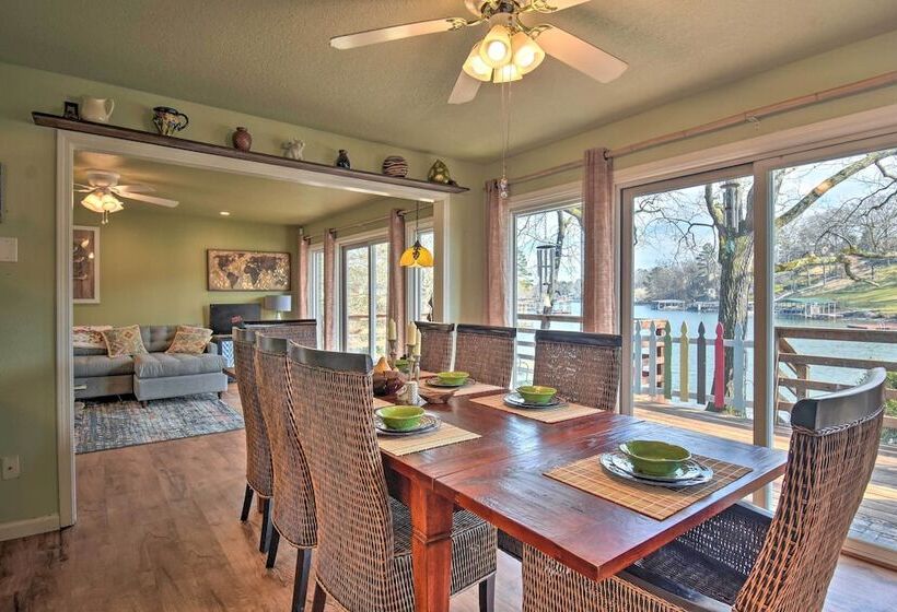 Updated Deck & Dock: Lakefront Home In Hot Springs