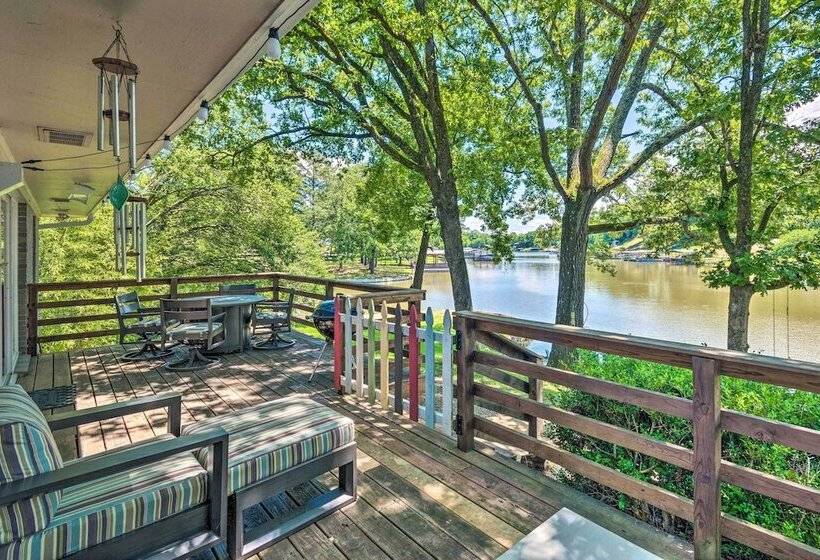 Updated Deck & Dock: Lakefront Home In Hot Springs
