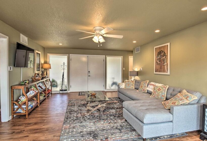 Updated Deck & Dock: Lakefront Home In Hot Springs