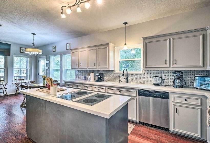 Waterfront Home W/ Boat Dock On Lake Conroe!