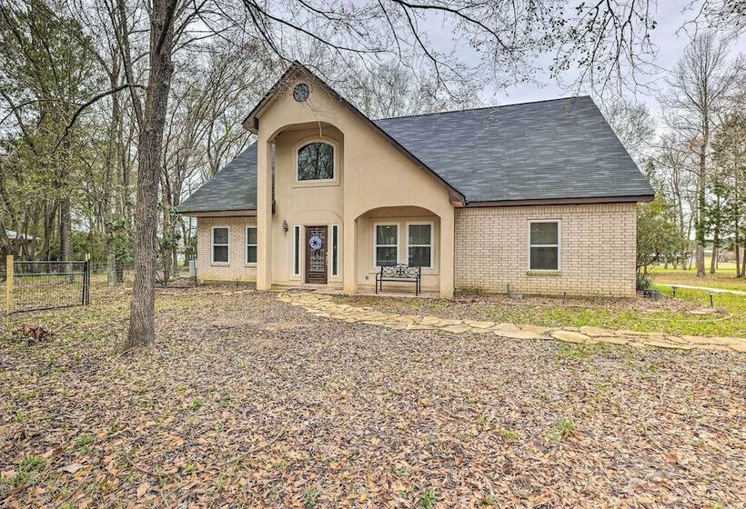 Waterfront Home W/ Boat Dock On Lake Conroe!
