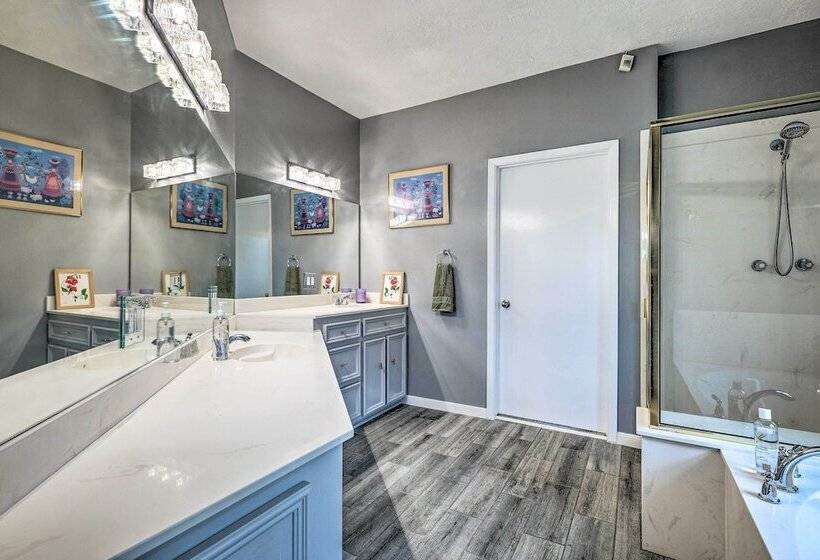 Waterfront Home W/ Boat Dock On Lake Conroe!