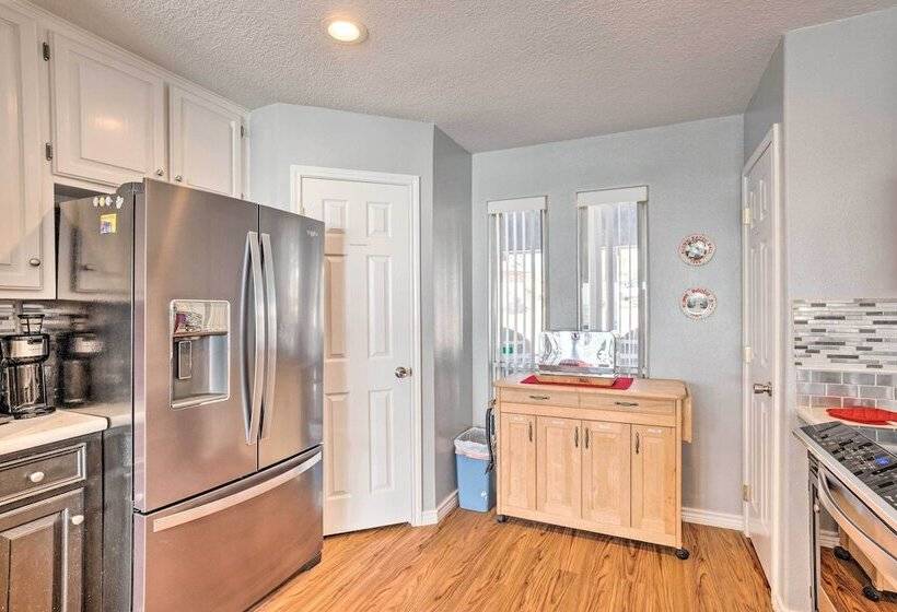 Lakefront Livingston Home W/ Grill & Views!