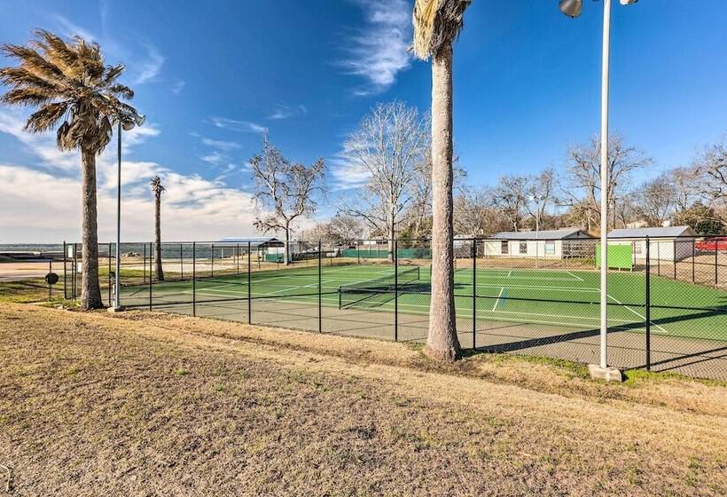 Lakefront Livingston Home W/ Grill & Views!