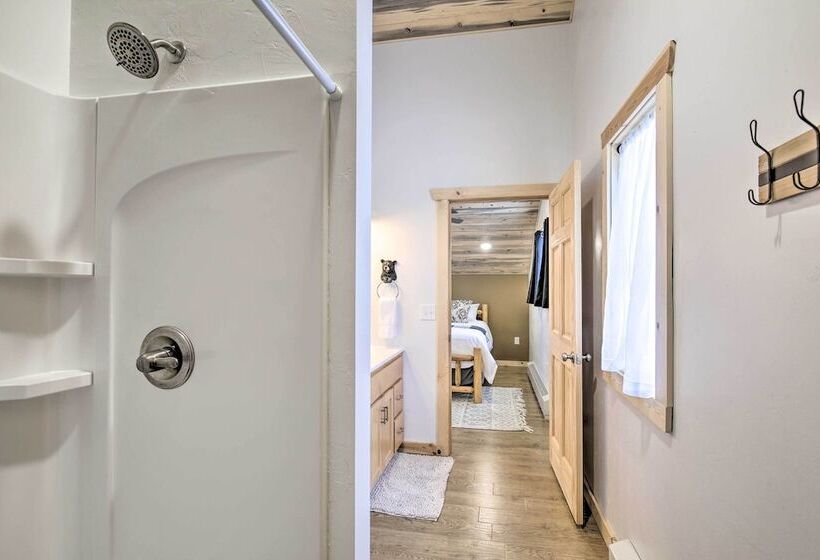 Lakefront Retreat W/ Patio, Grill + Boat Dock!