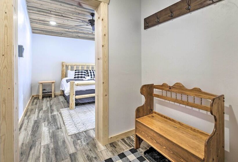 Lakefront Retreat W/ Patio, Grill + Boat Dock!