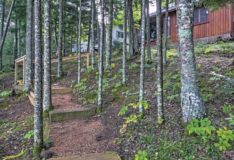 Land O  Lakes Hideaway W/ Boat Dock & Lake Views!