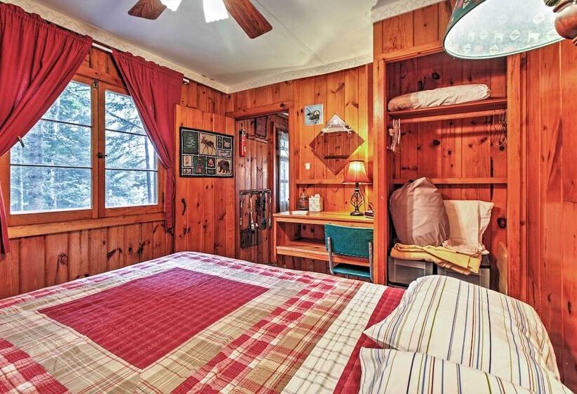 Land O  Lakes Hideaway W/ Boat Dock & Lake Views!