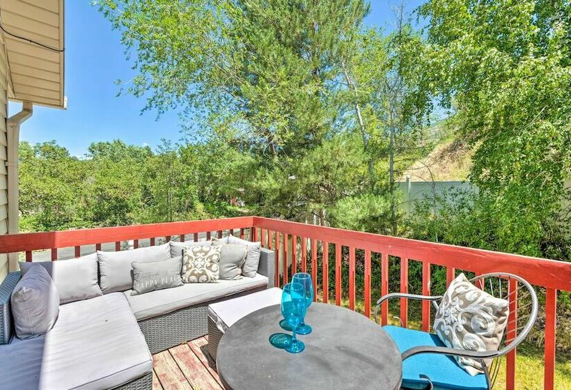 Layton Cabin/spa With Private Sauna & Hot Tub!