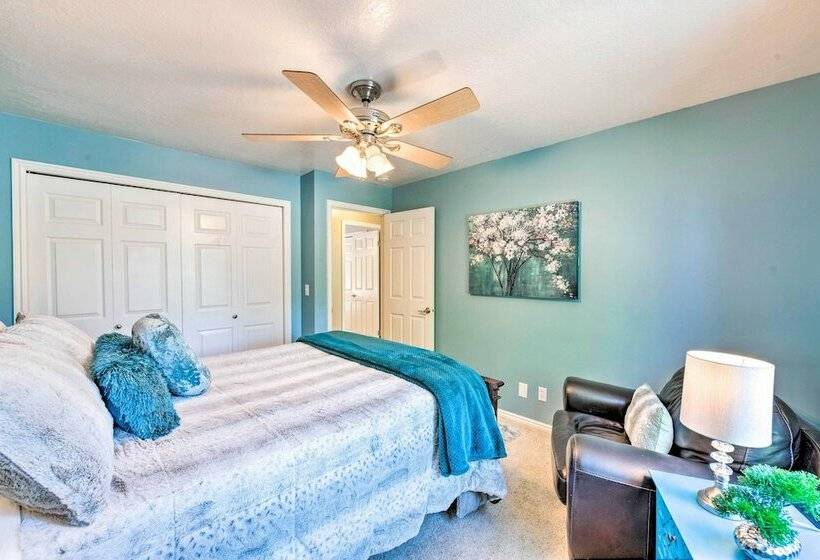 Layton Cabin/spa With Private Sauna & Hot Tub!