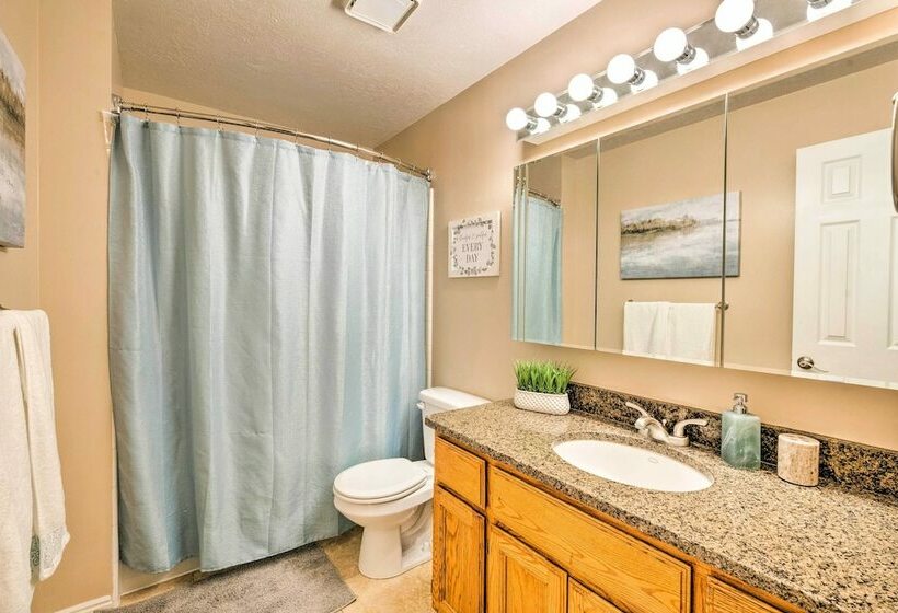 Layton Cabin/spa With Private Sauna & Hot Tub!