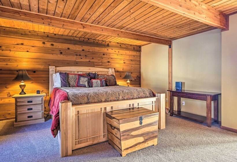Lodge W/ Indoor Pool, Along Devil S Lake Park