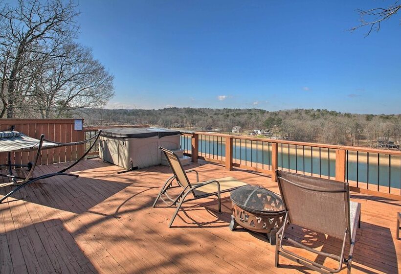 Hot Tub + Views: Waterfront Escape In Hot Springs