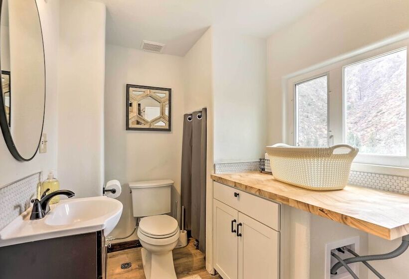 Lowman Outdoor Retreat: Walk To Hot Springs!