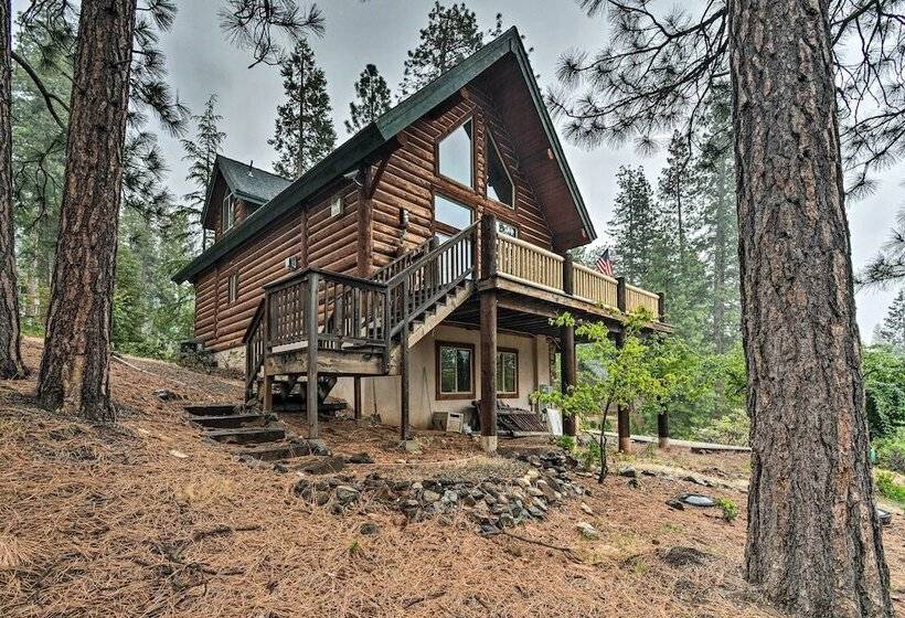 2 Mi To Dtwn: Arnold Cabin W/ Fire Pit & Deck!