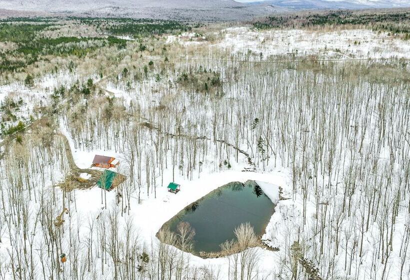 Victory Cabin W/ Hot Tub, By Skiing & Vast Trails!
