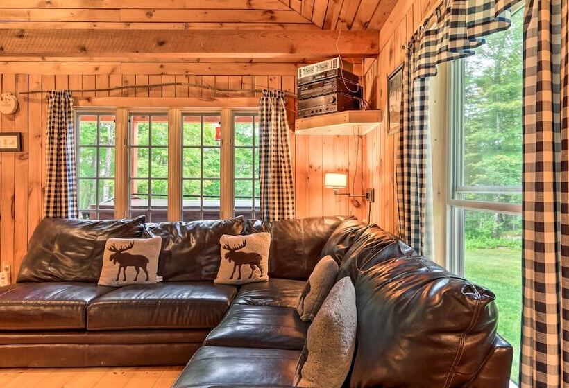 Victory Cabin W/ Hot Tub, By Skiing & Vast Trails!