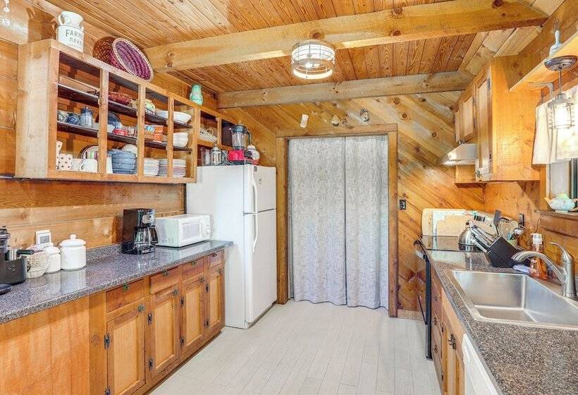 Mars Hill Cabin W/ Pool Table ~ 2 Mi To Wolf Ridge