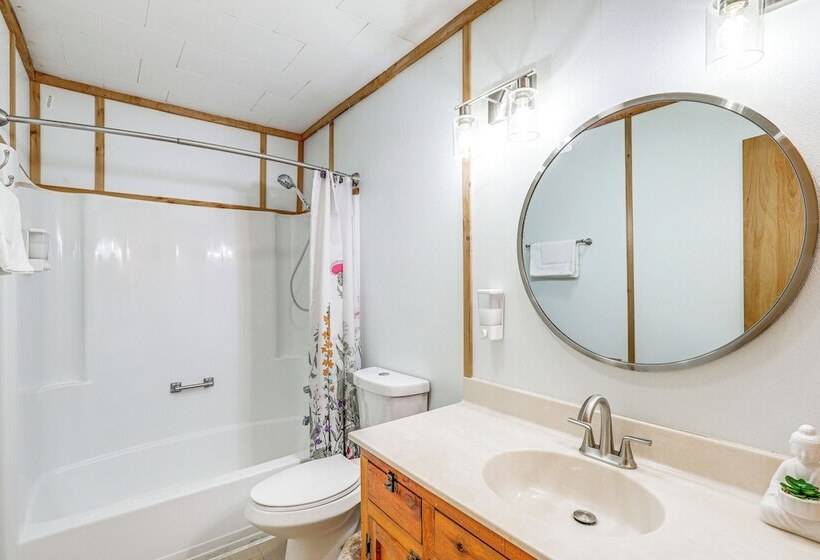 Mars Hill Cabin W/ Pool Table ~ 2 Mi To Wolf Ridge