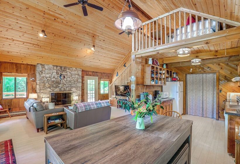 Mars Hill Cabin W/ Pool Table ~ 2 Mi To Wolf Ridge