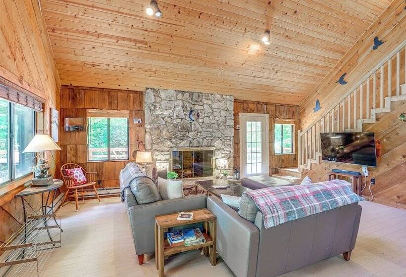 Mars Hill Cabin W/ Pool Table ~ 2 Mi To Wolf Ridge