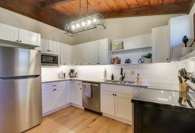 Mcgaheysville Vacation Rental: Yard & Fire Pit!