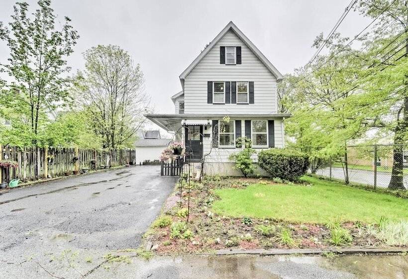 Millburn House W/ Deck   Walk To Nyc Transit!