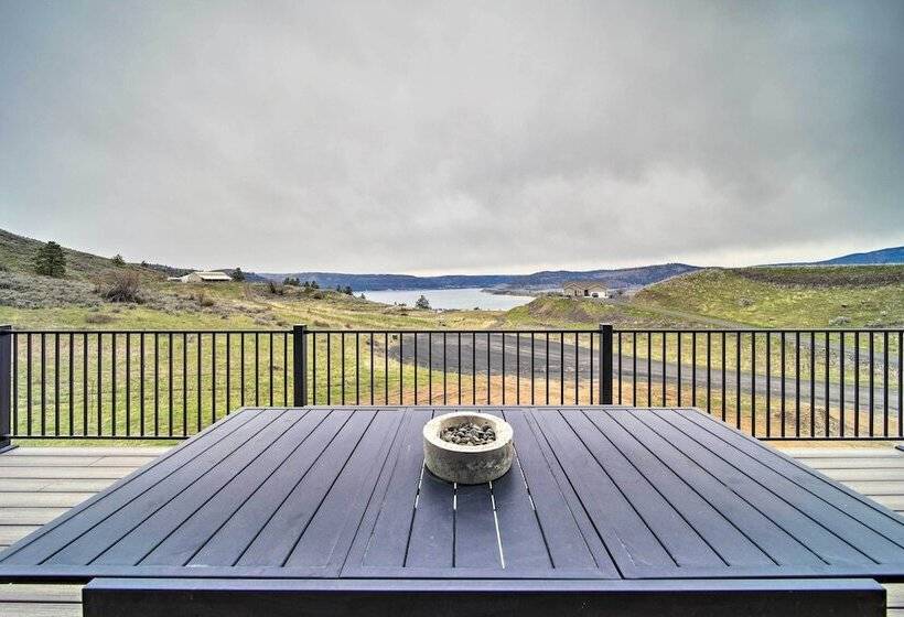 Modern Davenport Home W/ Water View & Grill!