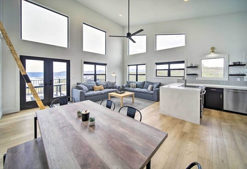 Modern Davenport Home W/ Water View & Grill!